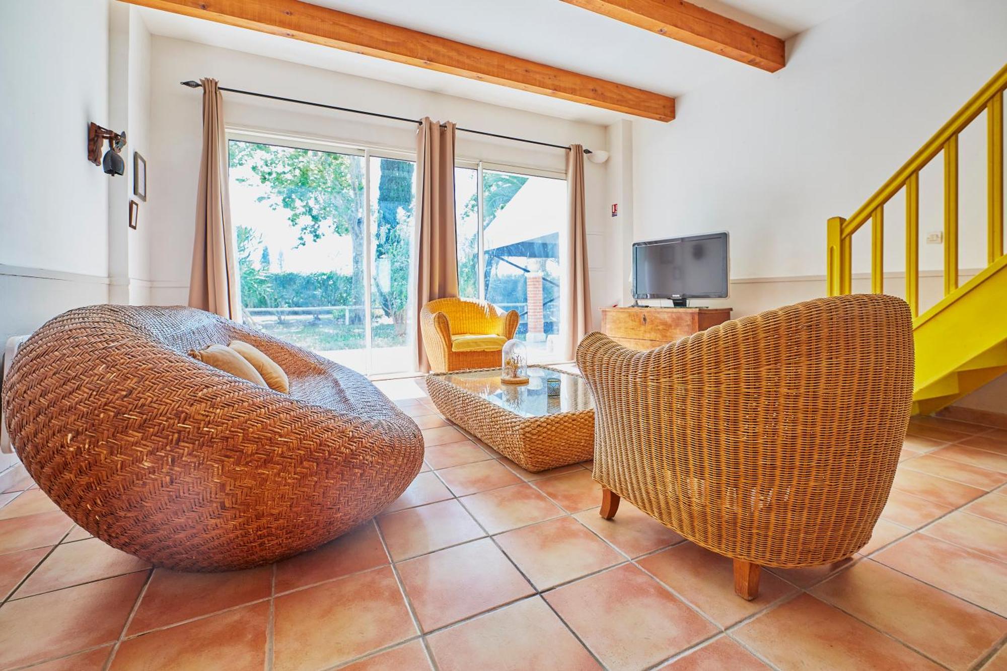Mas Du Versadou, Dans Un Espace Naturel Protege, Piscine Couverte Chauffee Toute L'Annee, Spa Et Salle De Jeux Saint-Gilles  Rum bild